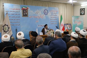 انتقادات بدون تعارف آیت الله غروی از عملکرد نمایندگان قم در مجلس /حضور حداکثری در انتخابات، کار تشکیلاتی جمعی می طلبد